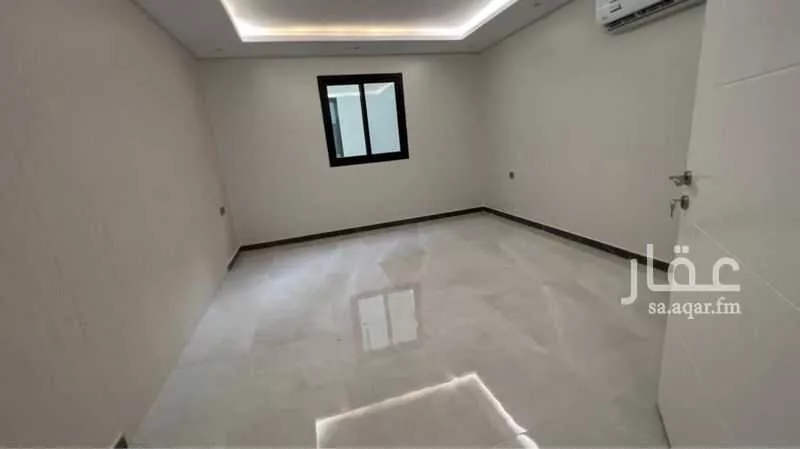 شقة 4 غرف في الروابي 8