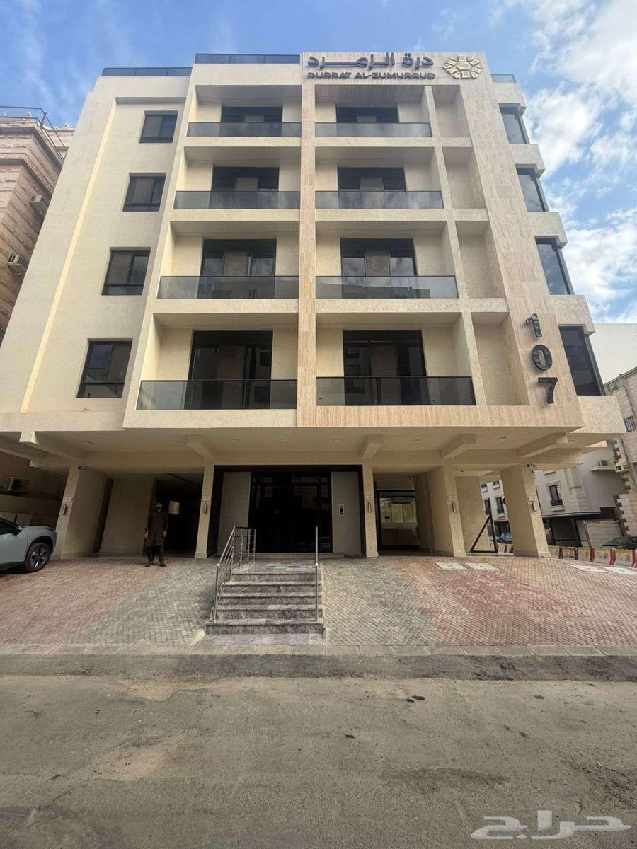 شقة 4 غرف في السلامة 2