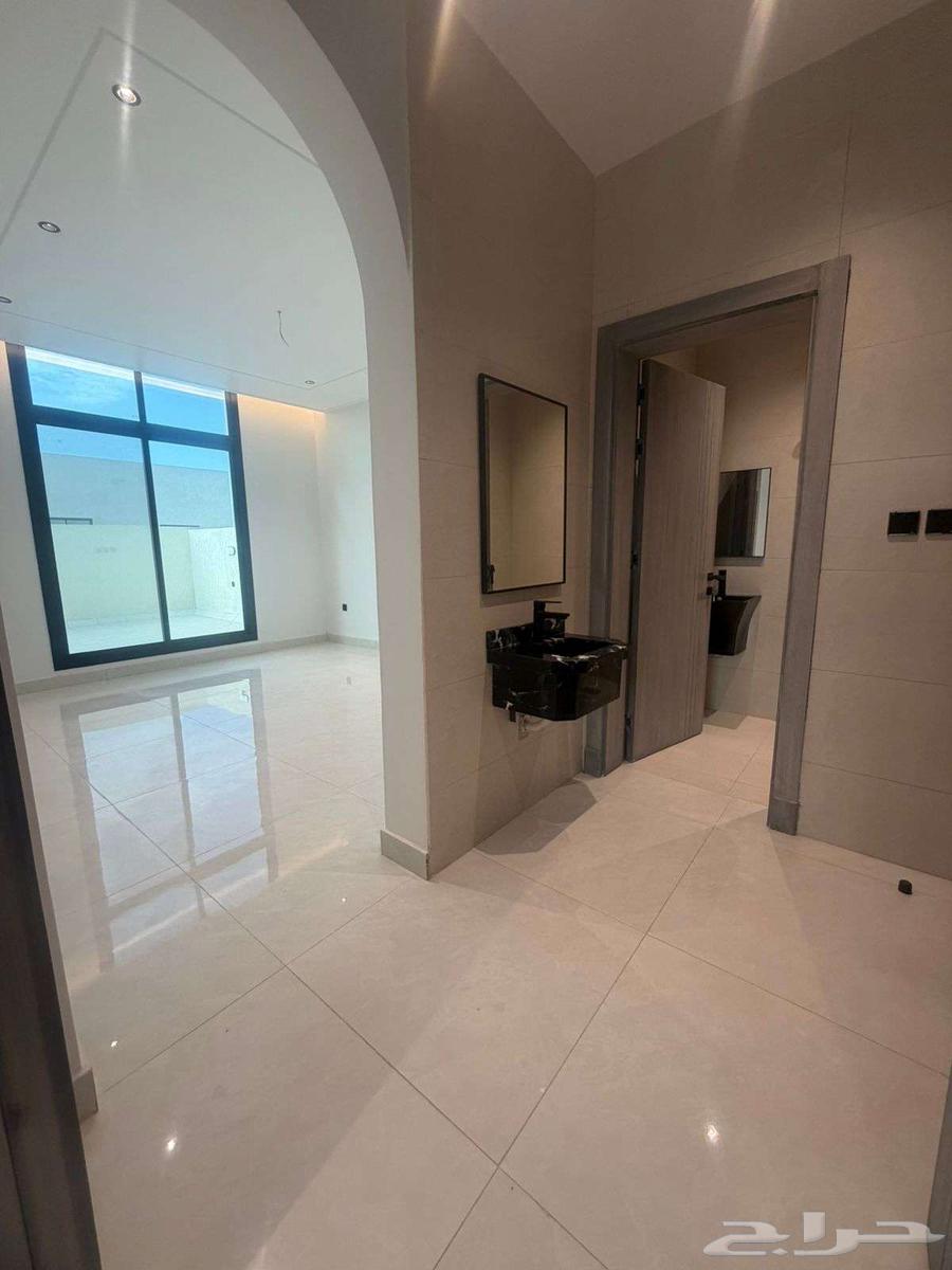 شقة 4 غرف في السلامة 3