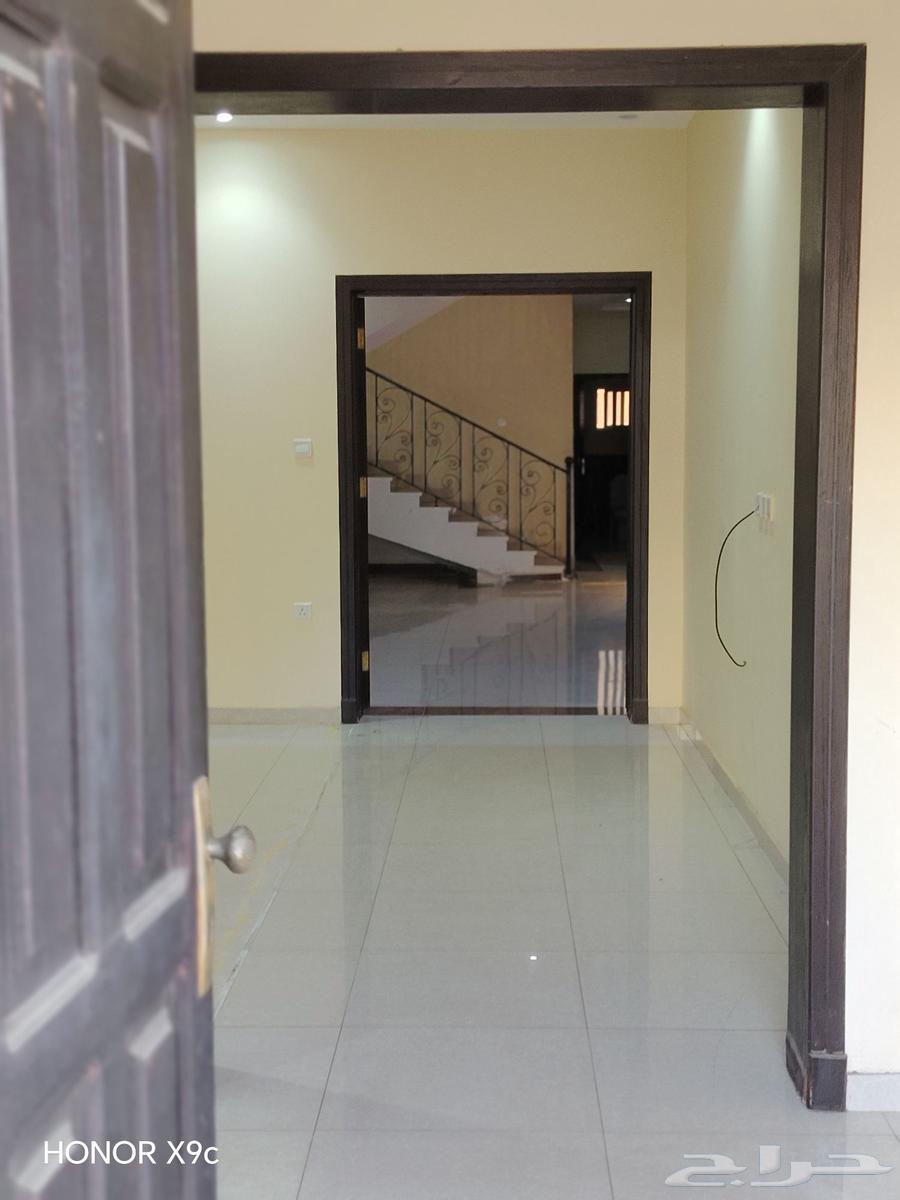 فيلا 10 غرف في الحمدانية 2