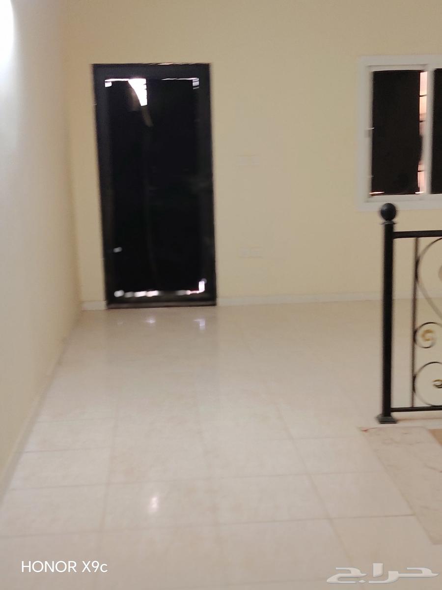 فيلا 10 غرف في الحمدانية 12