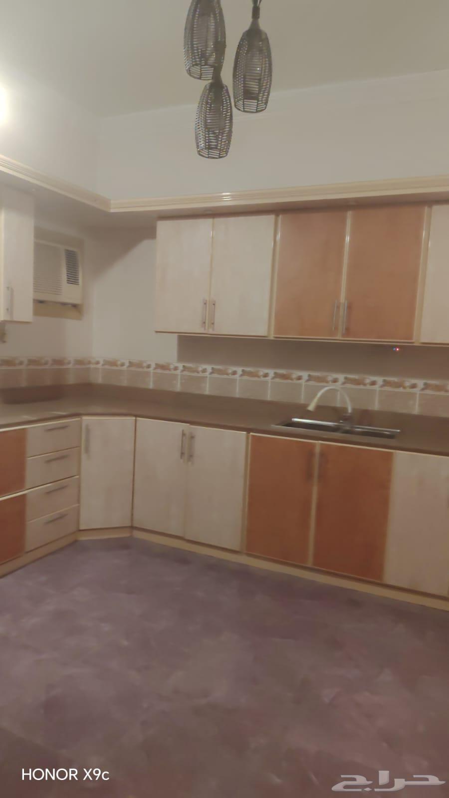 4 bedroom villa in Al Hamdaniyah, Jeddah 14