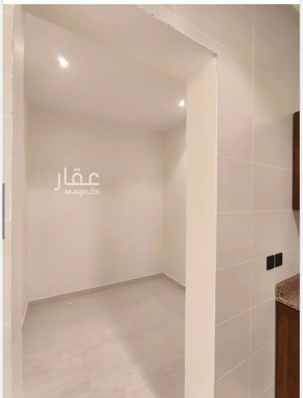 3 bedroom apartment in Al Rawdah 10