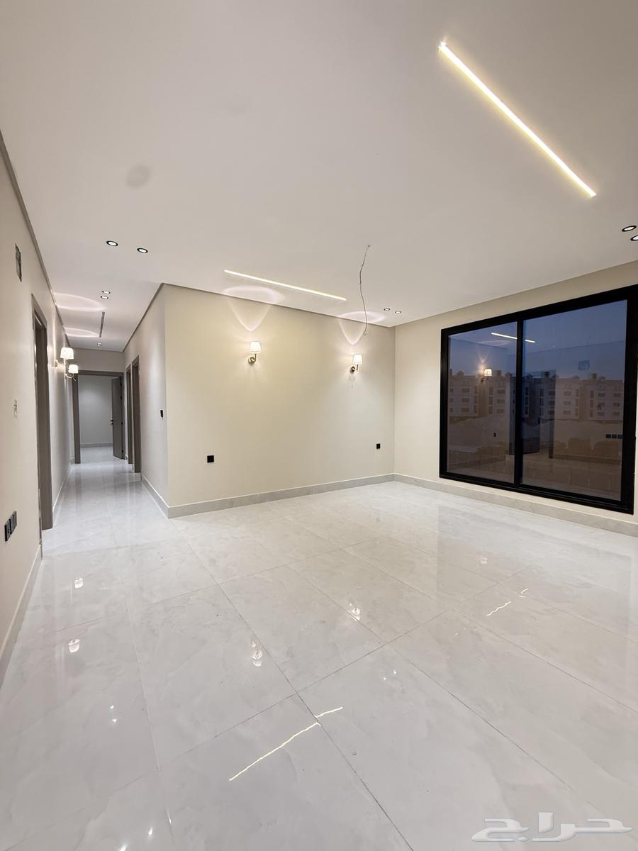 شقة 3 غرف في الشعلة 10