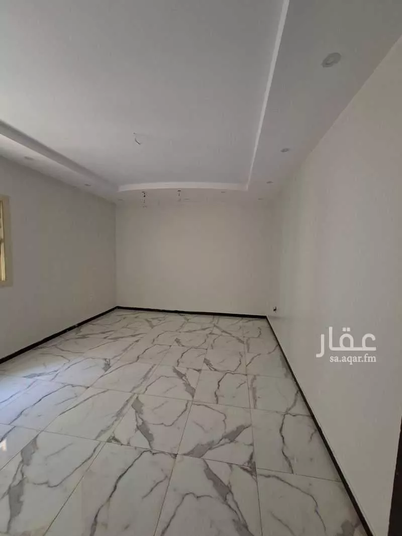 فيلا 8 غرف في الصالحية 2