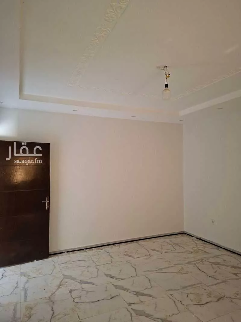 فيلا 8 غرف في الصالحية 12