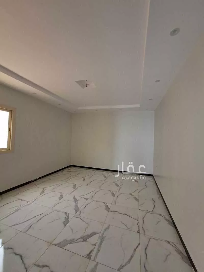 فيلا 8 غرف في الصالحية 3