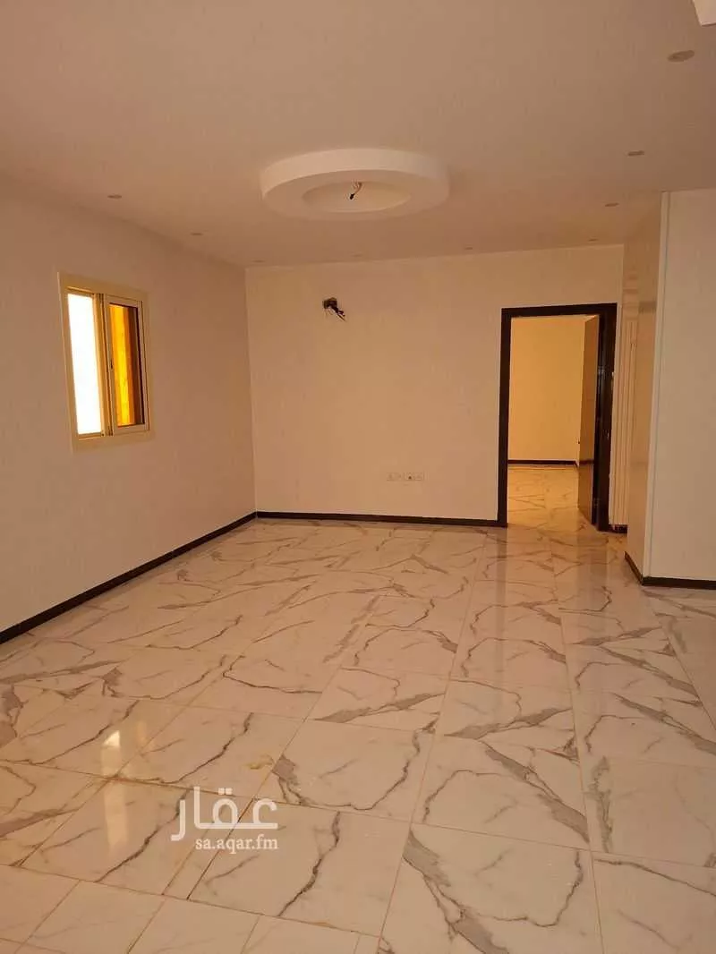 فيلا 8 غرف في الصالحية 5