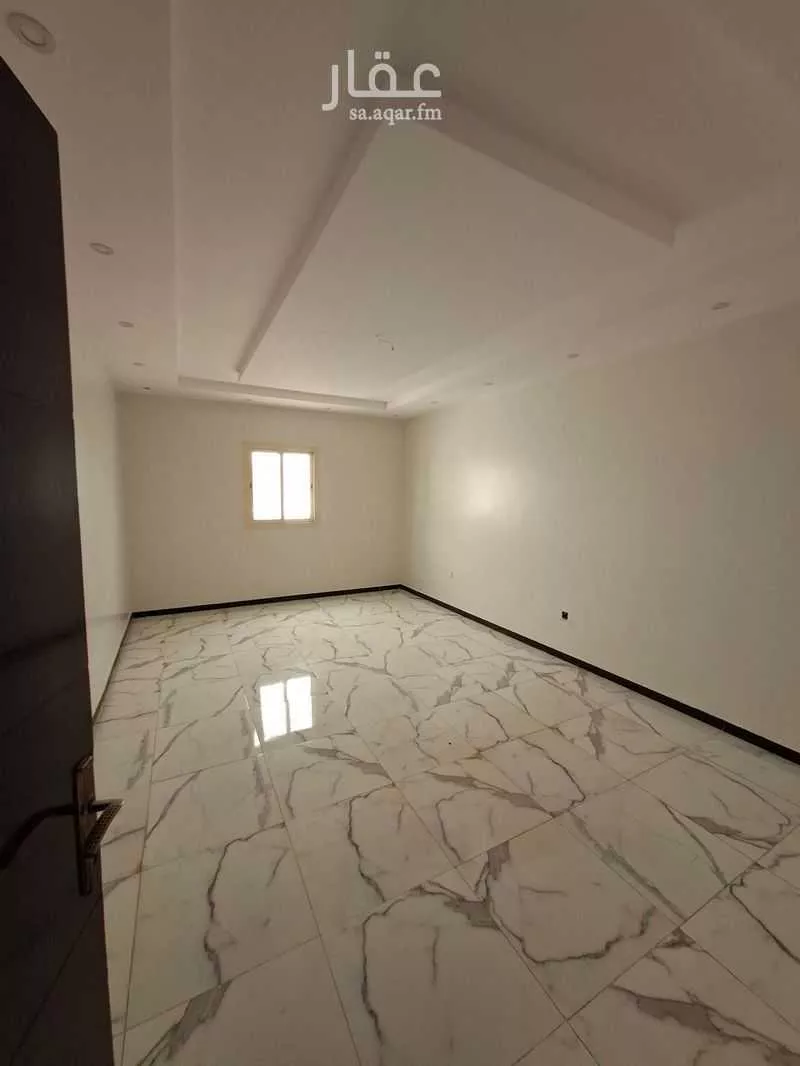 فيلا 8 غرف في الصالحية 10