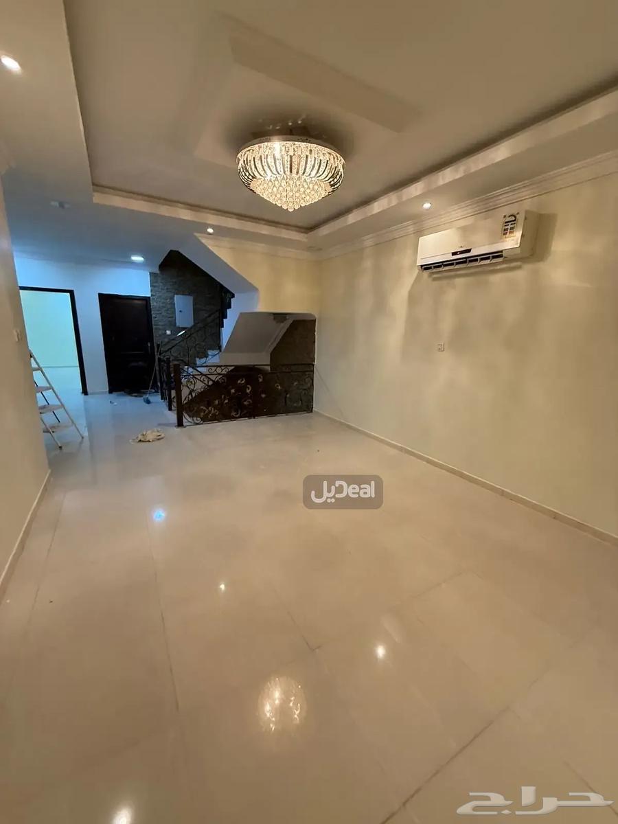 فيلا 7 غرف في الشعلة 11