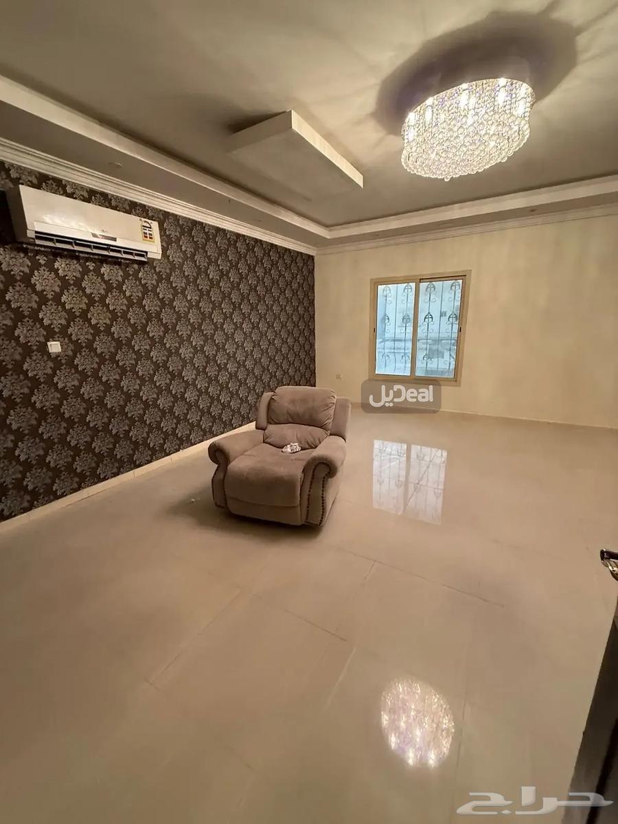 فيلا 7 غرف في الشعلة 8