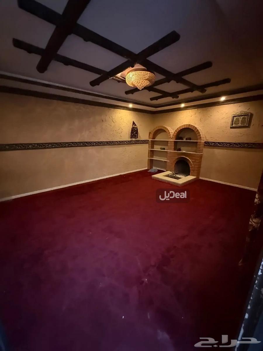 فيلا 7 غرف في الشعلة 9