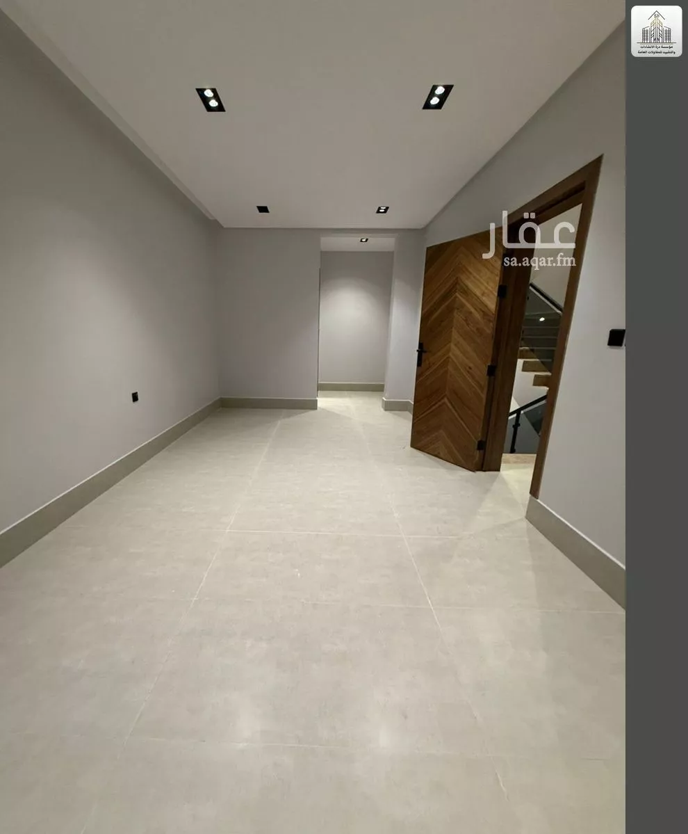 فيلا 7 غرف في عكاظ 16