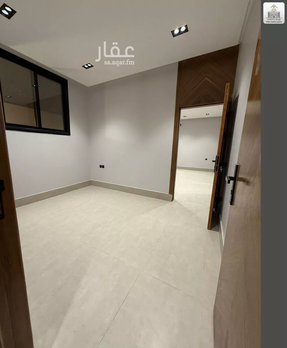 فيلا 7 غرف في عكاظ 17