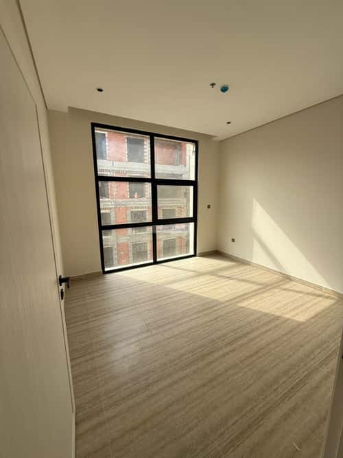 شقة 3 غرف في السلامة 12