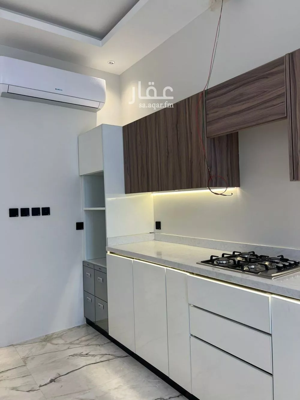 شقة 3 غرف في العارض 9