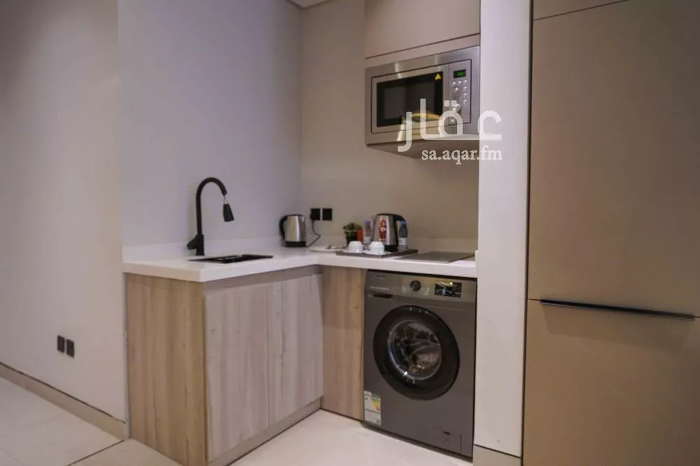 1 bedroom apartment in Al Mughrizat 6