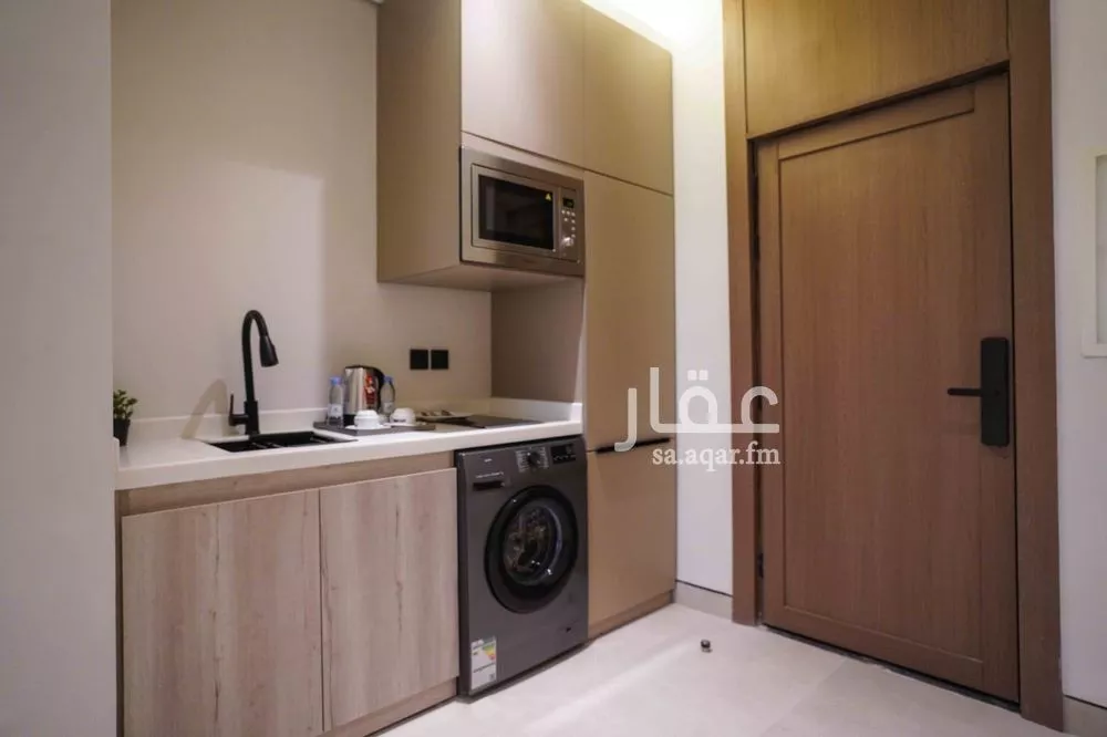 1 bedroom apartment in Al Mughrizat 7