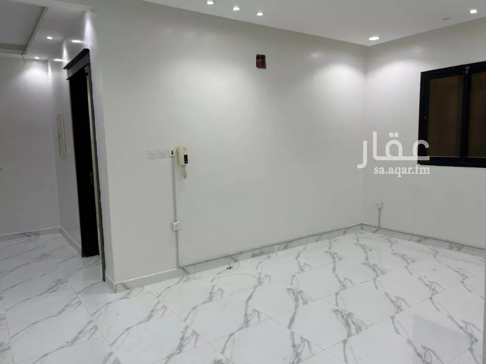 3 bedroom floor in Al Rimal 3