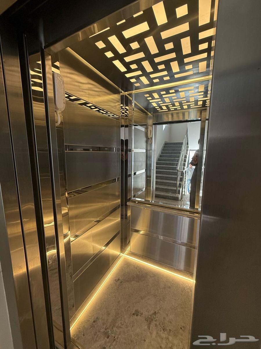 شقة 5 غرف في الرانوناء 7