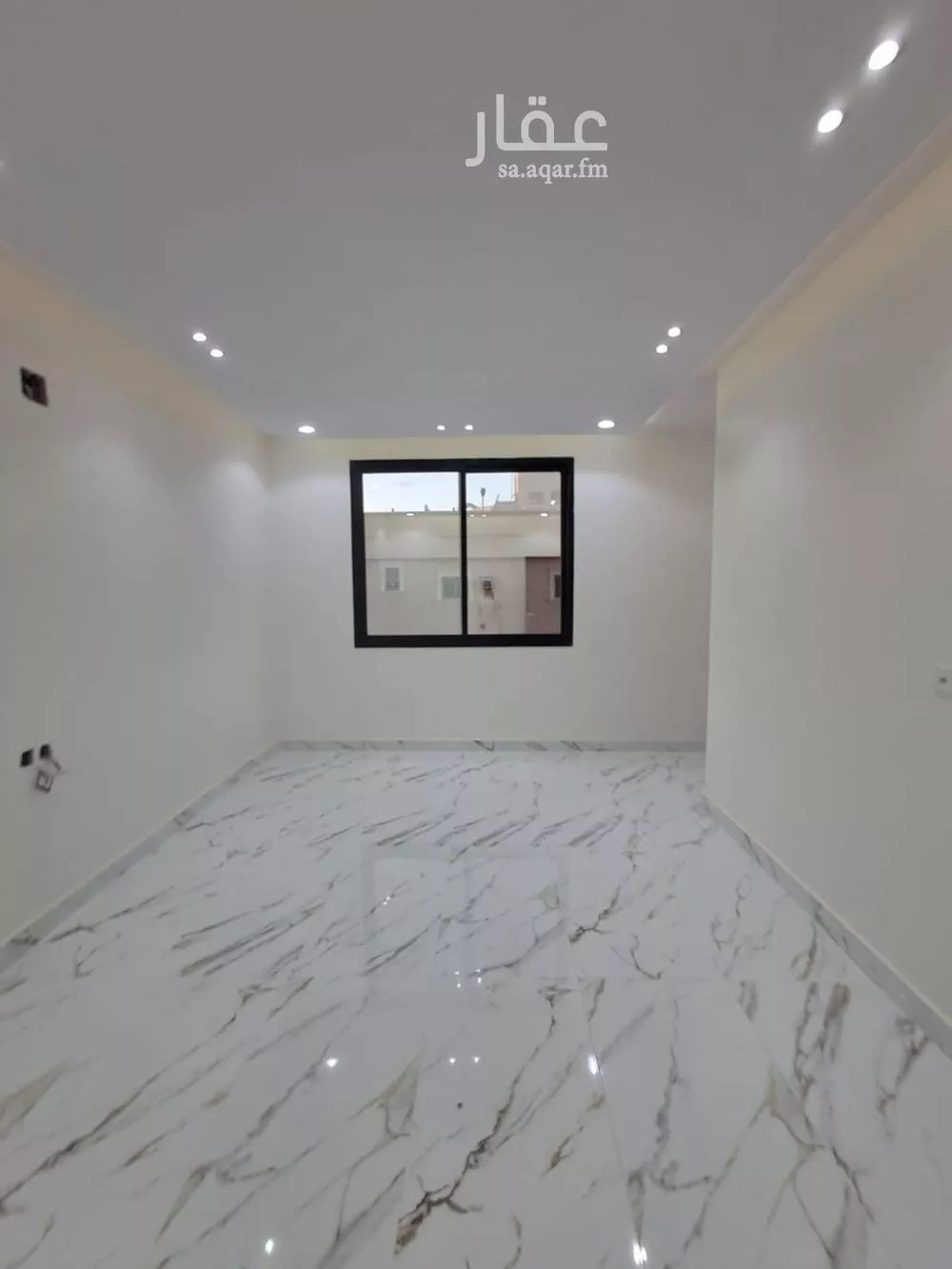 فيلا 6 غرف في العريجاء الغربية 12