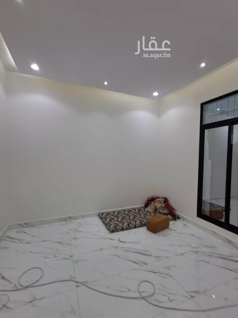 فيلا 6 غرف في العريجاء الغربية 3