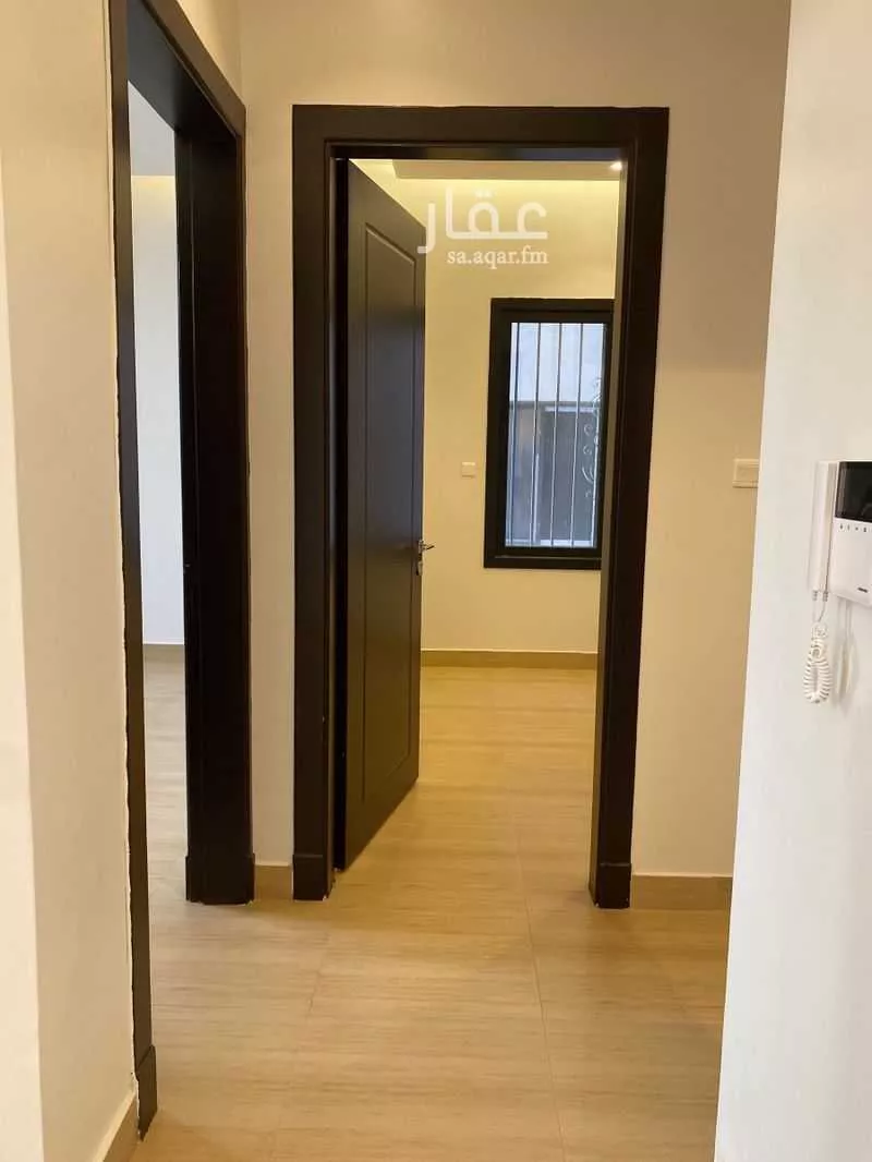 شقة 3 غرف في الملقا 4