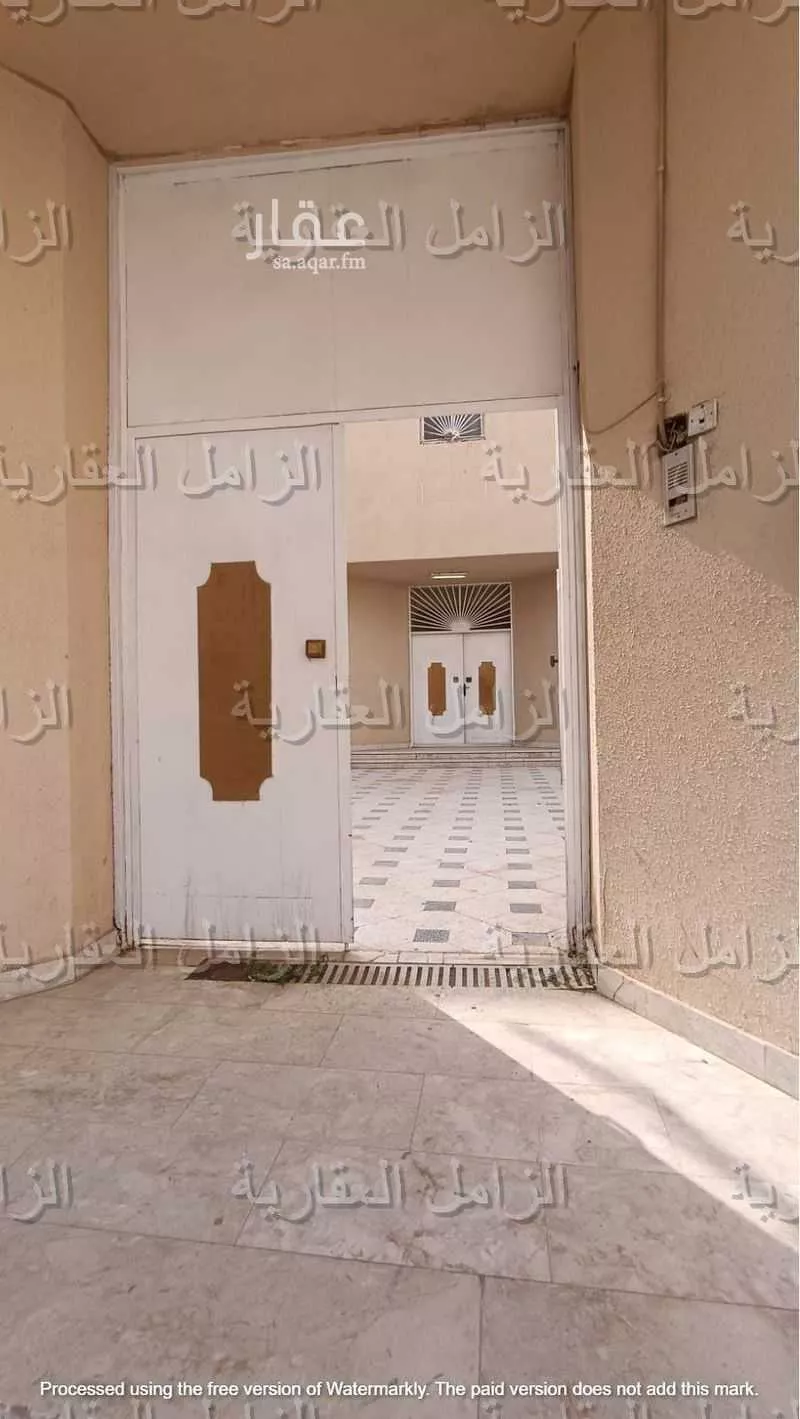 فيلا 16 غرف في ام الحمام الشرقي 15