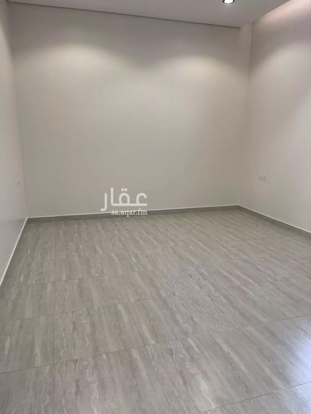 شقة 4 غرف في طويق 9