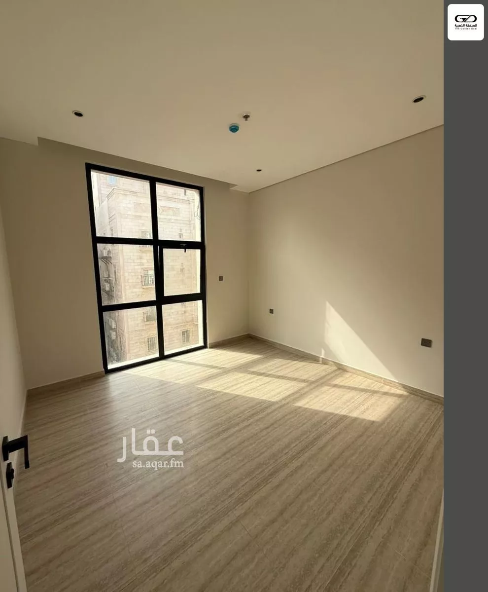 3 bedroom apartment in Al Salamah 15
