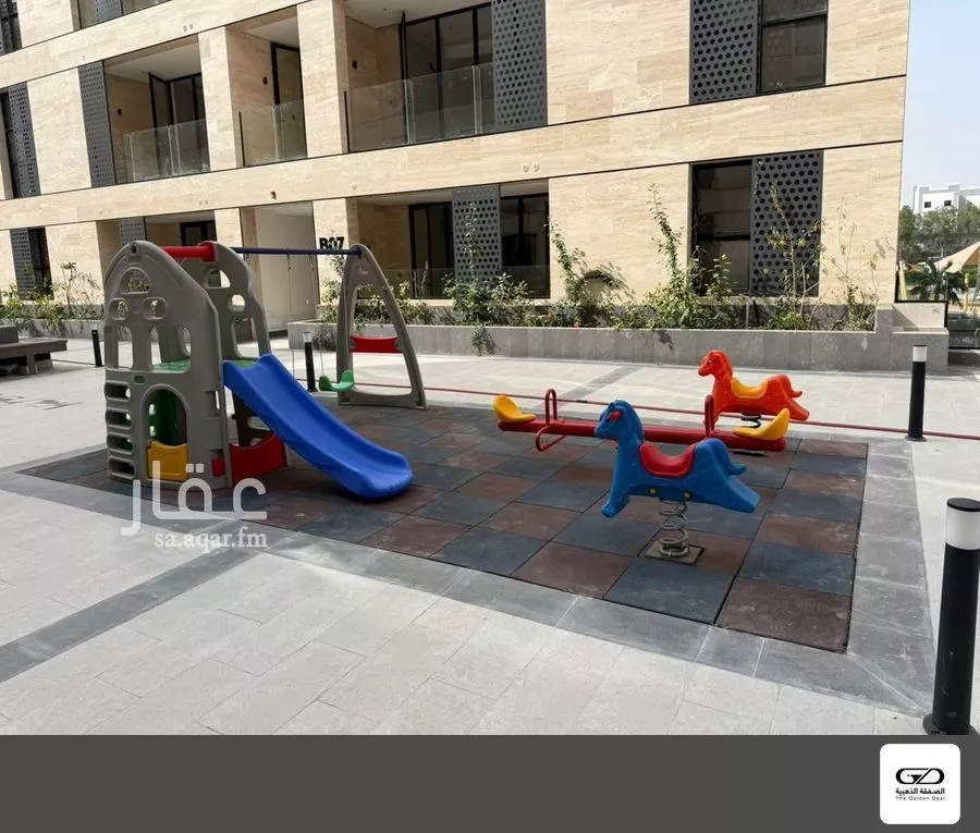 3 bedroom apartment in Al Salamah 8