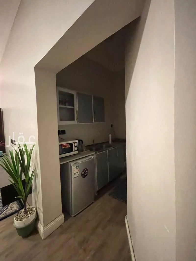 شقة 1 غرف في ام الحمام الغربي 4