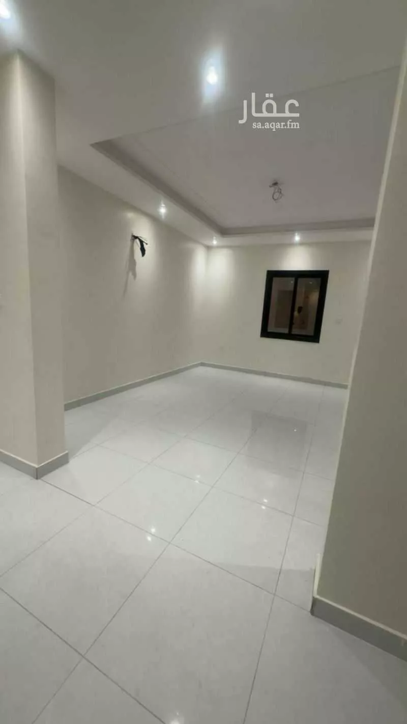 شقة 5 غرف في الصفا 15