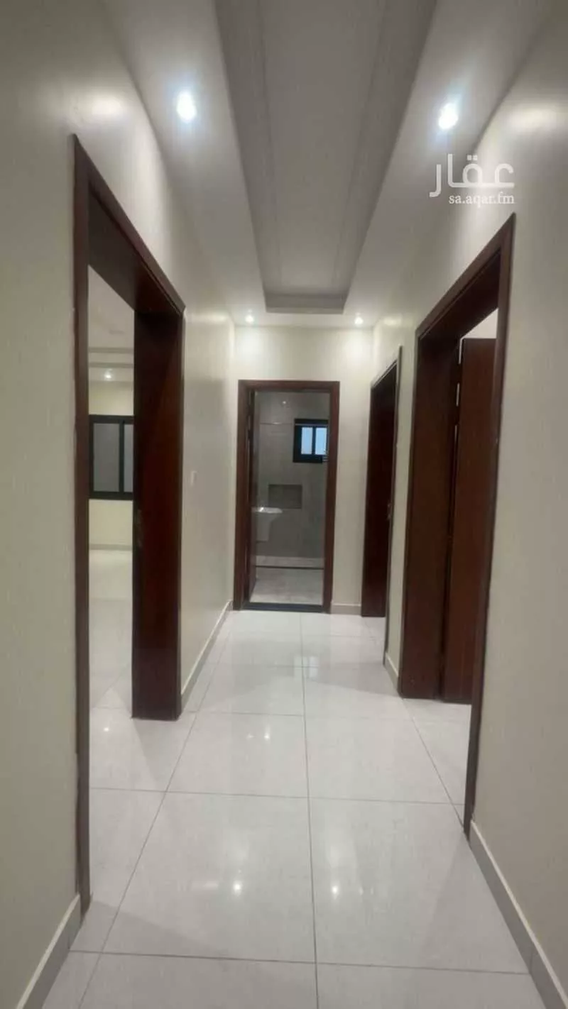 شقة 5 غرف في الصفا 7