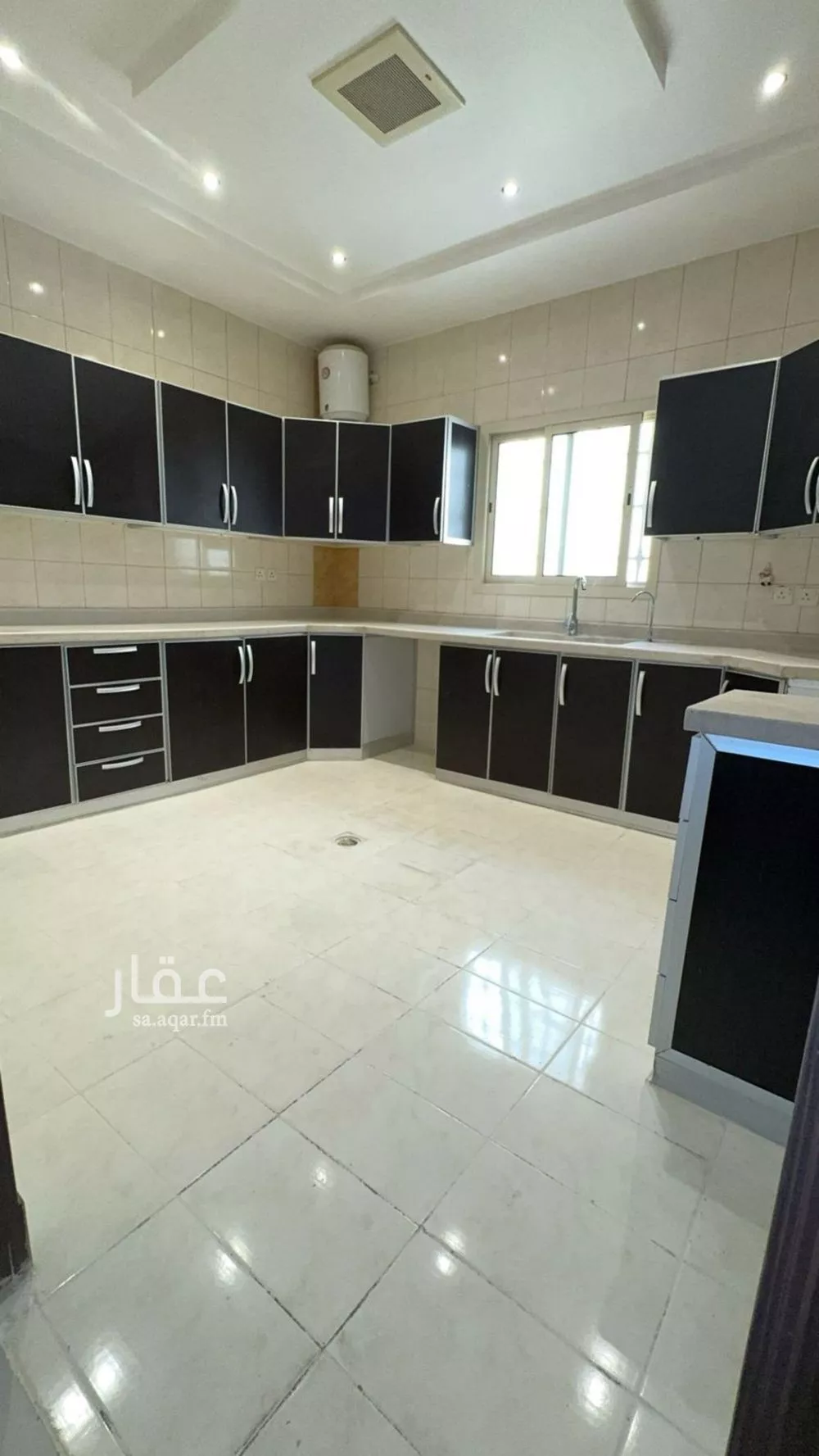 4 bedroom floor in Al Yasmin 12