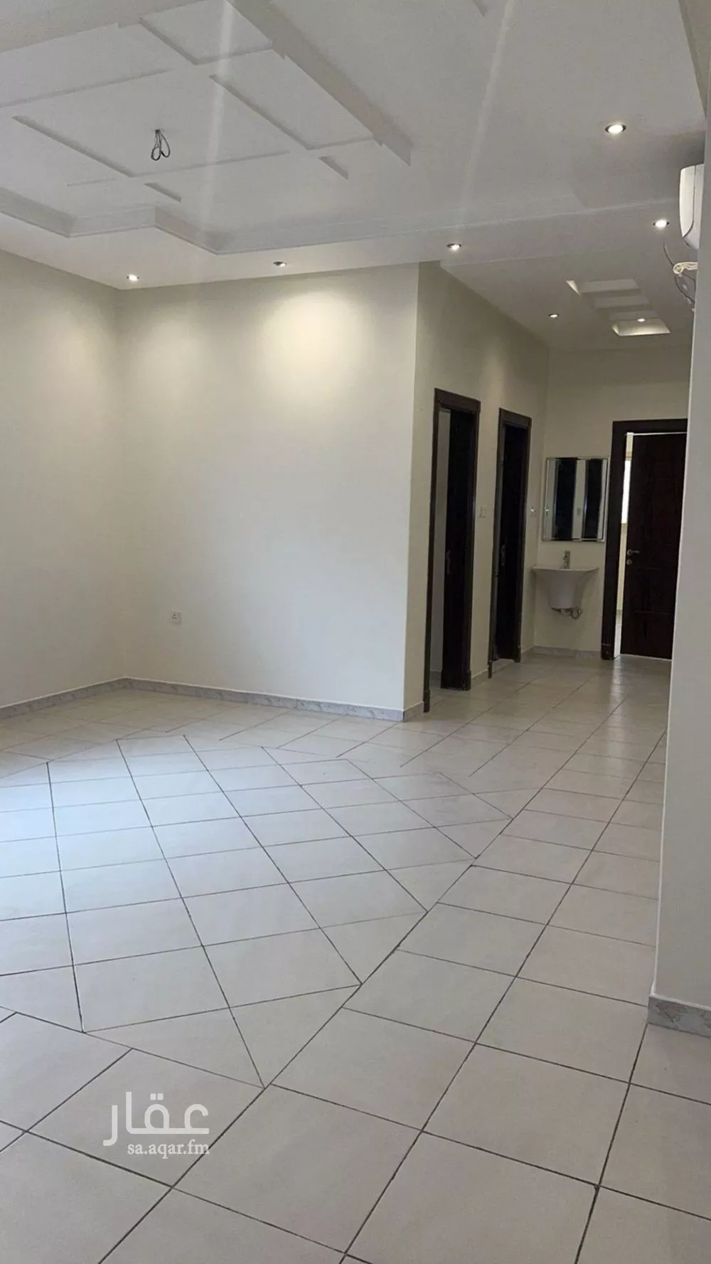 4 bedroom floor in Al Yasmin 17