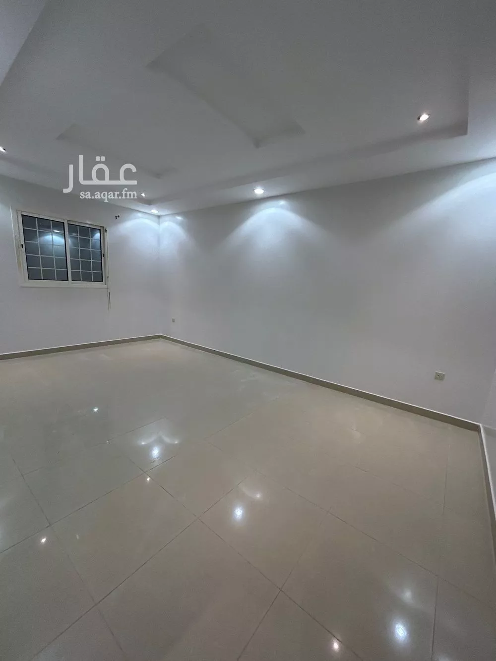 5 bedroom floor in Al Yasmin 6