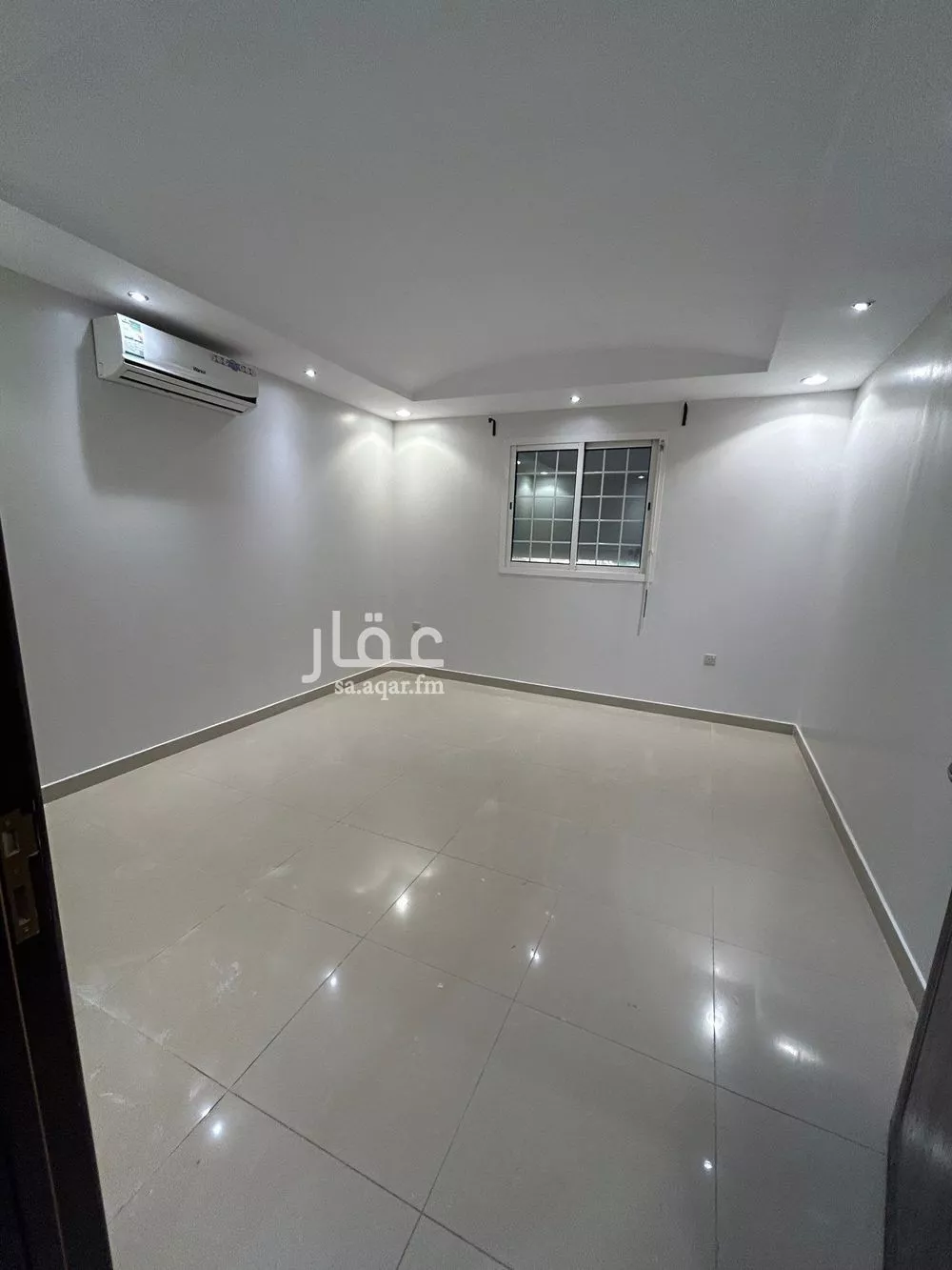 5 bedroom floor in Al Yasmin 8