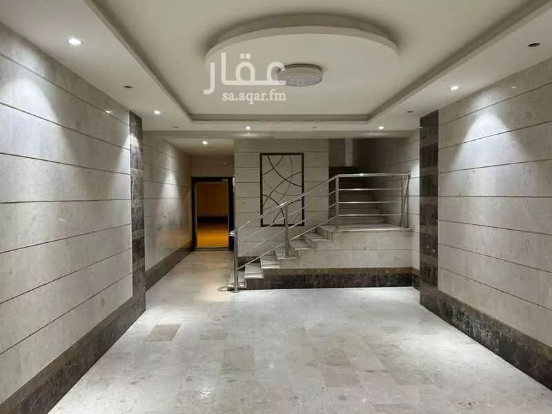626 sqm building in Al Manar 6