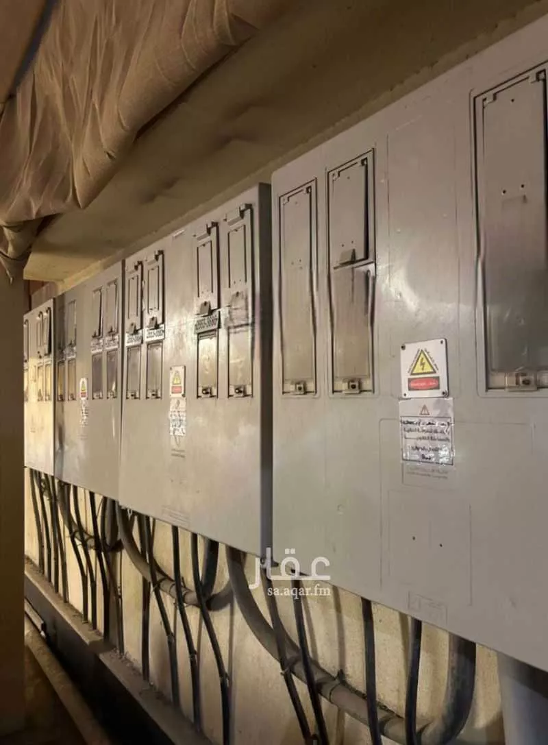 626 sqm building in Al Manar 7