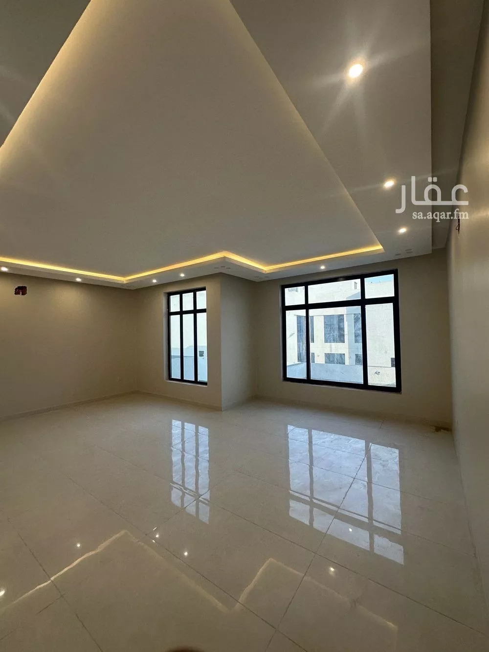 فيلا 8 غرف في الأمل 15