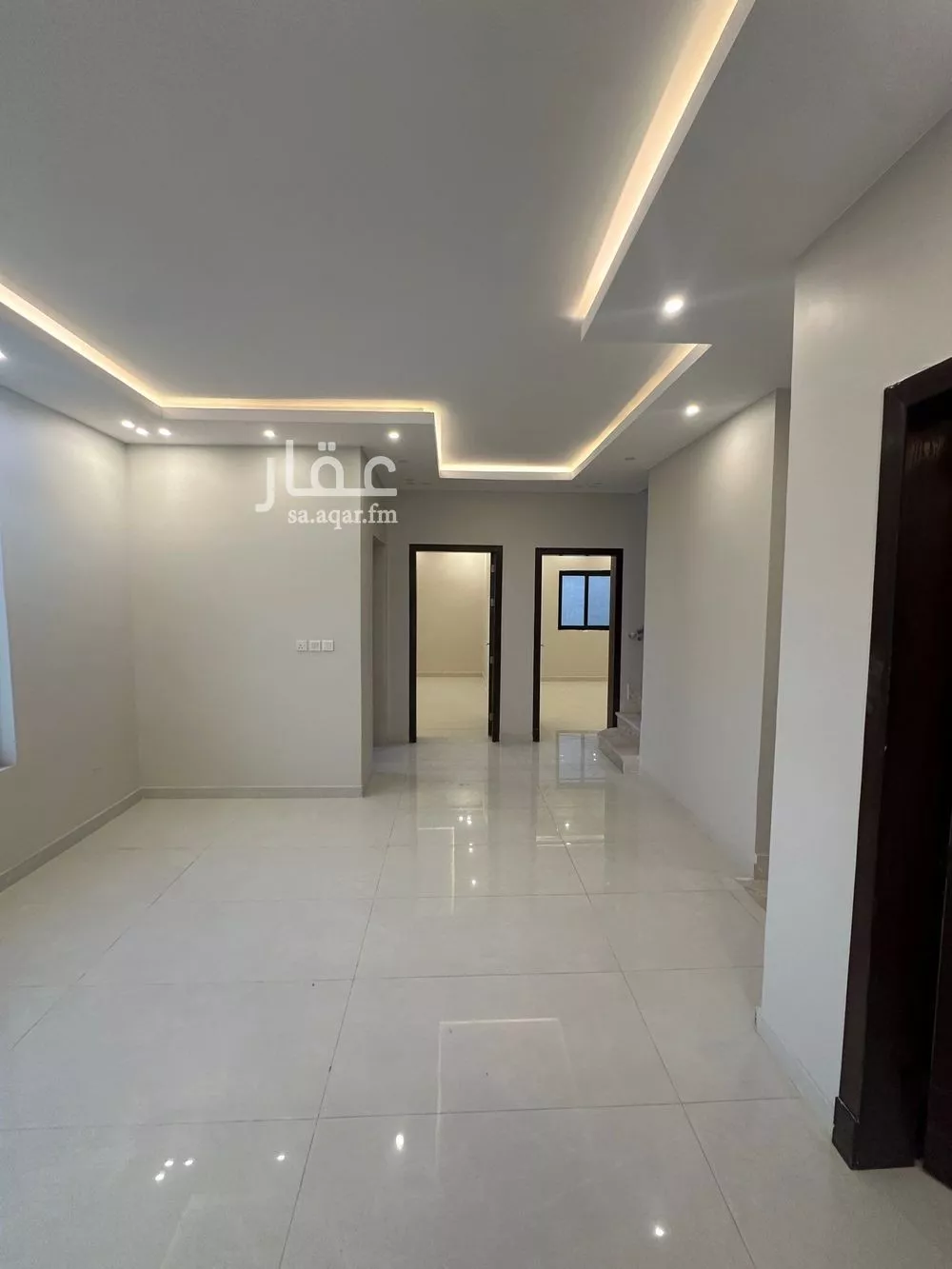 فيلا 8 غرف في الأمل 6