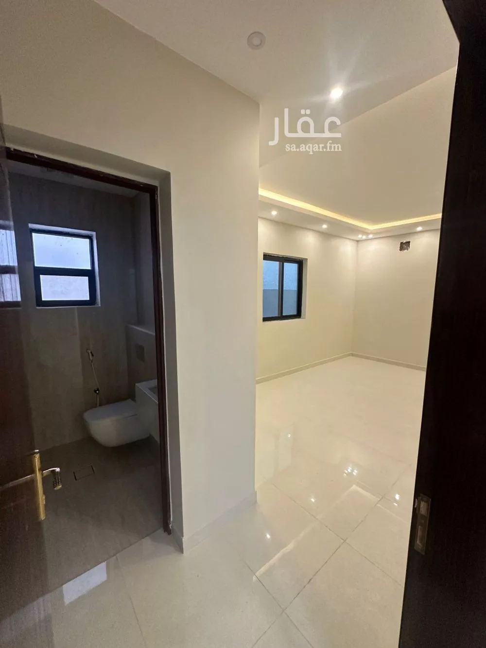 فيلا 8 غرف في الأمل 8