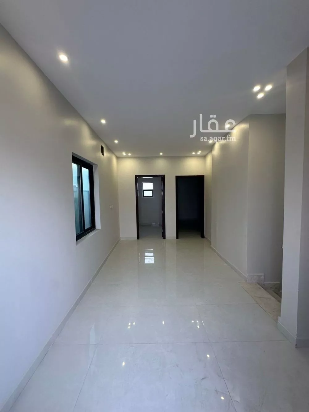 فيلا 8 غرف في الأمل 9