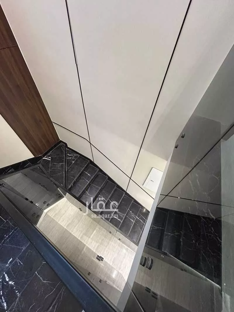 3 bedroom floor in Al Rimal 2