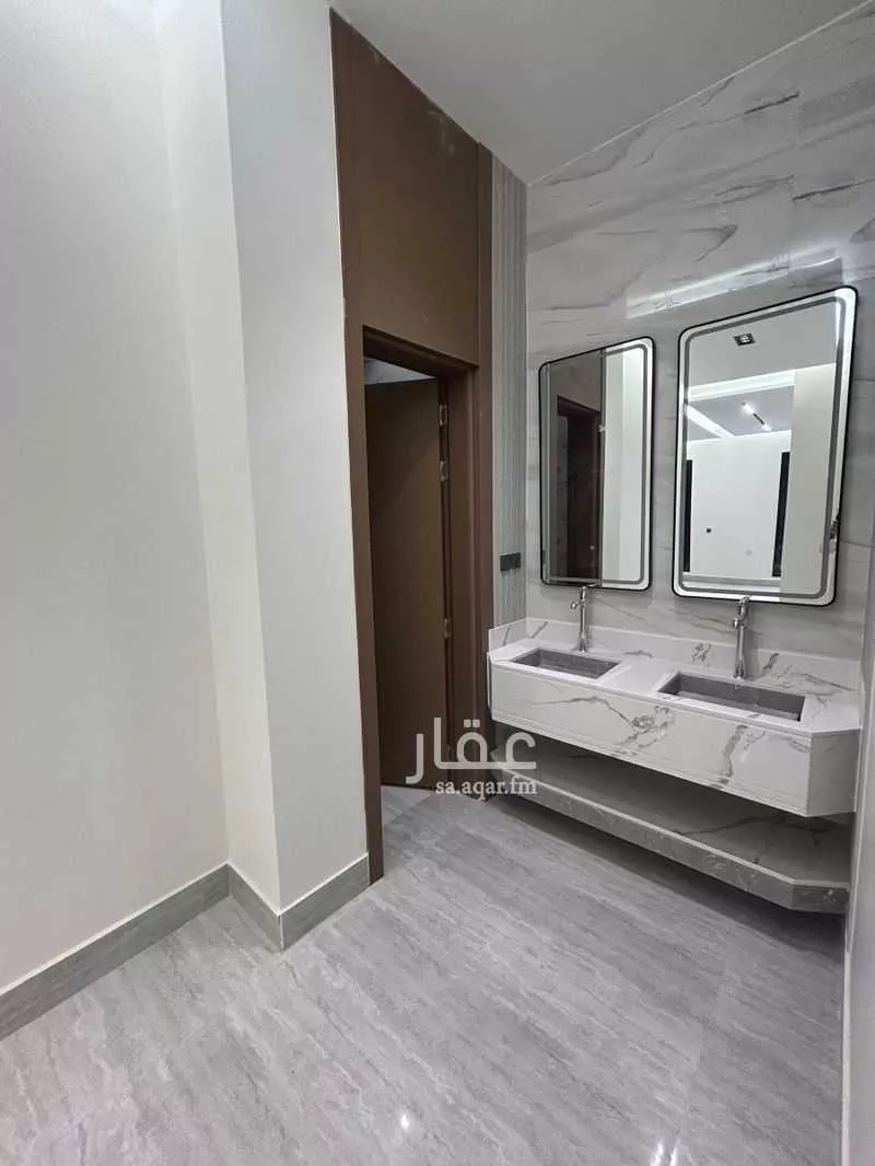 3 bedroom floor in Al Rimal 7