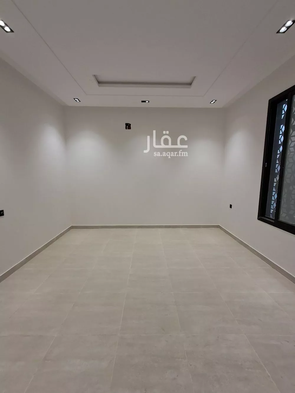 4 bedroom floor in Tuwaiq 13