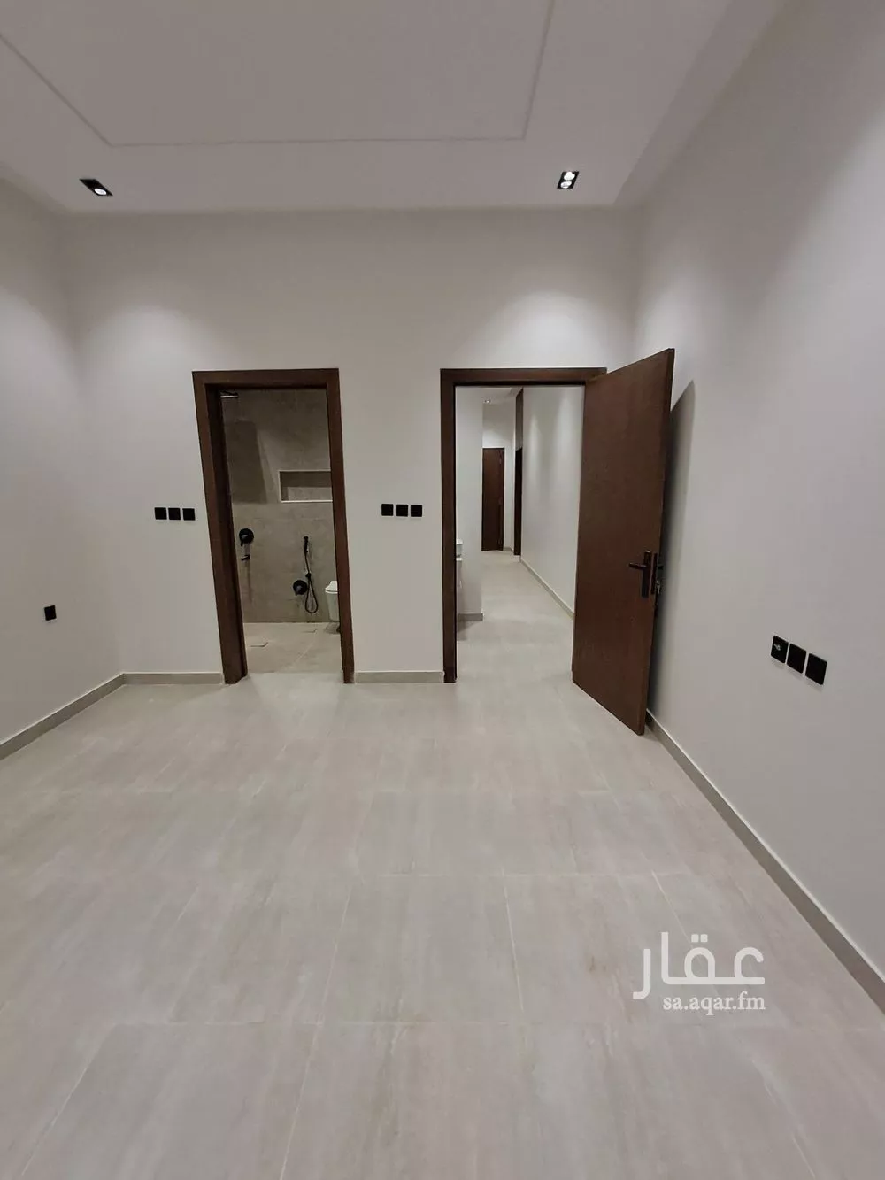 4 bedroom floor in Tuwaiq 7
