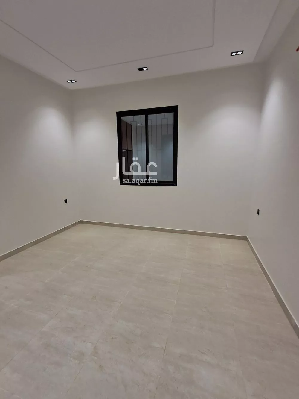 4 bedroom floor in Tuwaiq 8