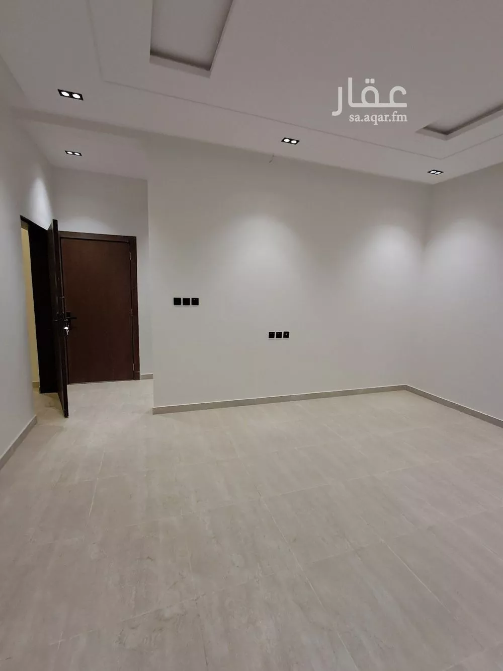 4 bedroom floor in Tuwaiq 10